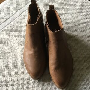Lucky Brand Women’s Tan/Brown Ankle Boots